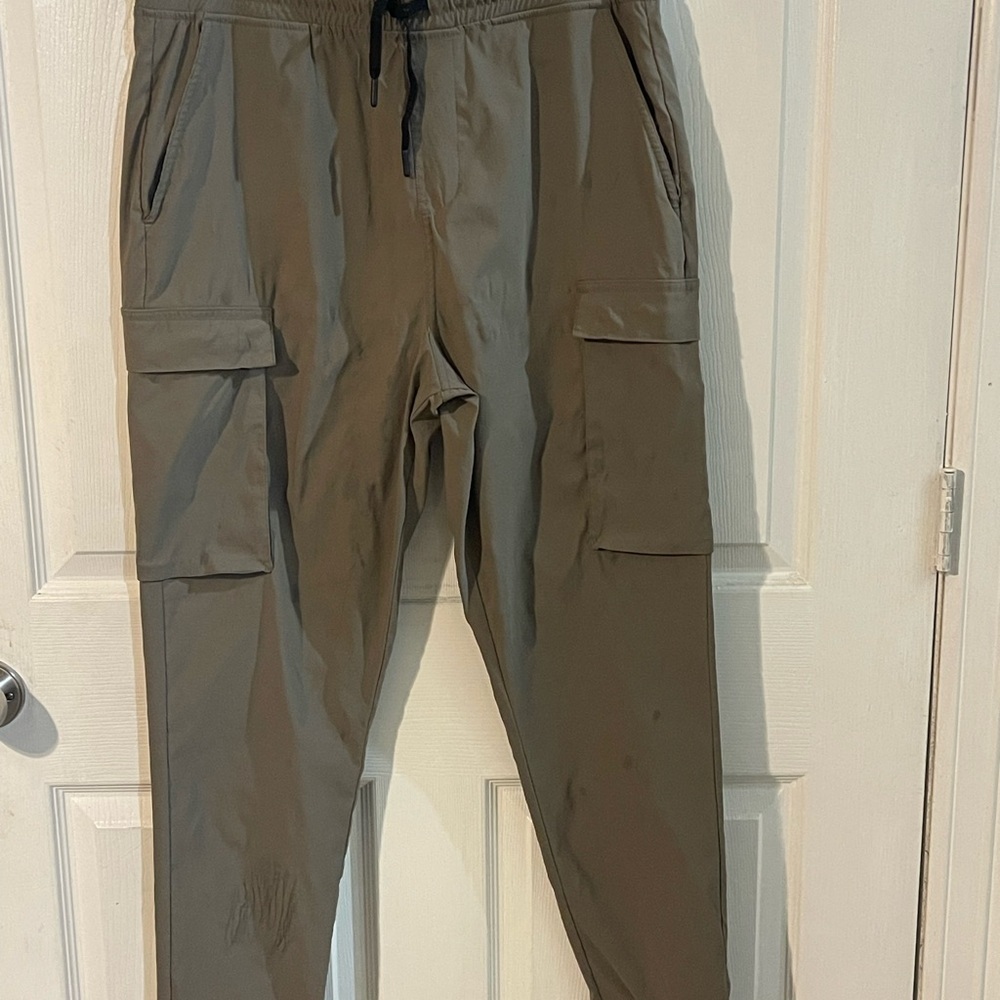 Kenneth Cole Men's Khaki Cargo Pants